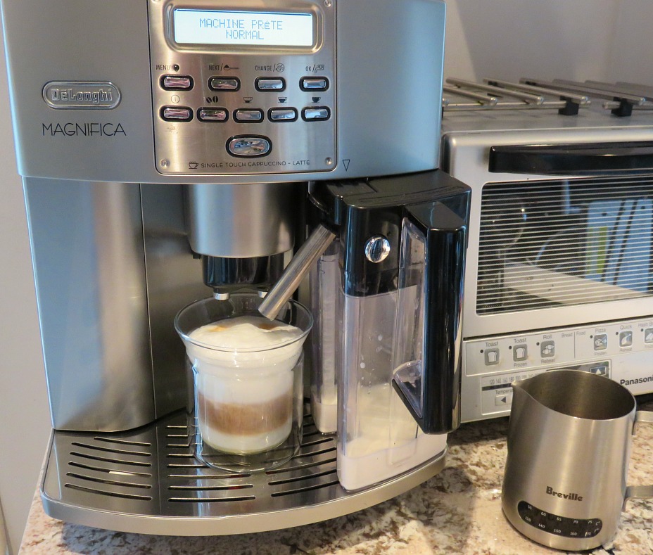 machine à café delonghi magnifica s